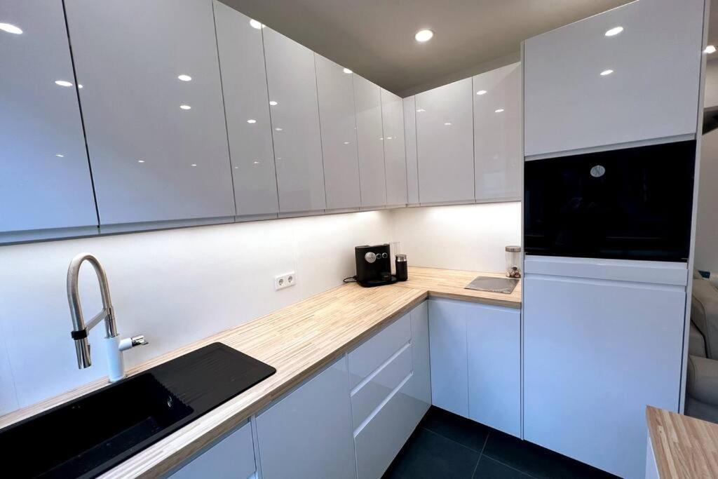 Lovely Flat Relax Near City Center Нюрнберг Екстериор снимка